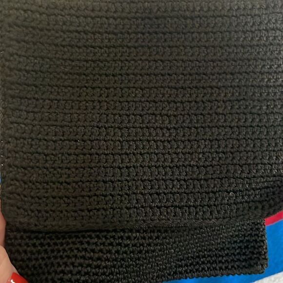 The Sak small cross body small black crochet zipper 7.5 x7.5 19” drop - Picture 6 of 9